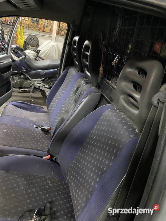 Peugeot expert scudo jumpy Rok produkcji 2003 Silno