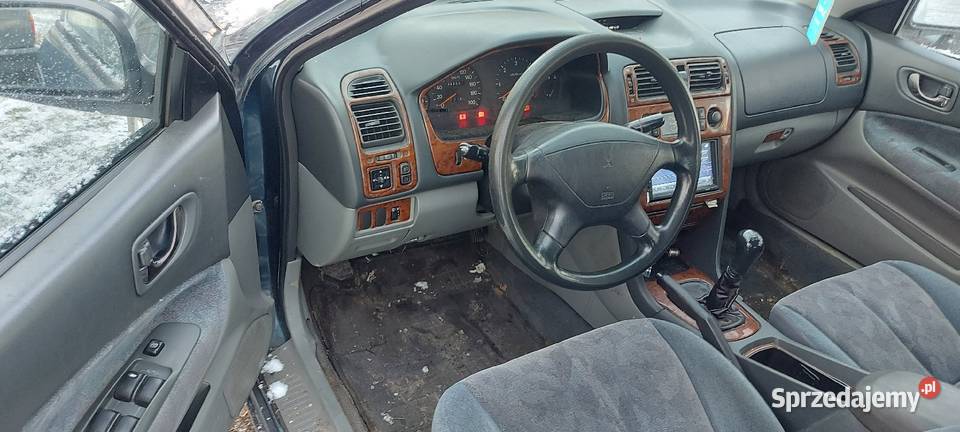 Części Mitsubishi Galant VIII 20 TD F06 drzwi