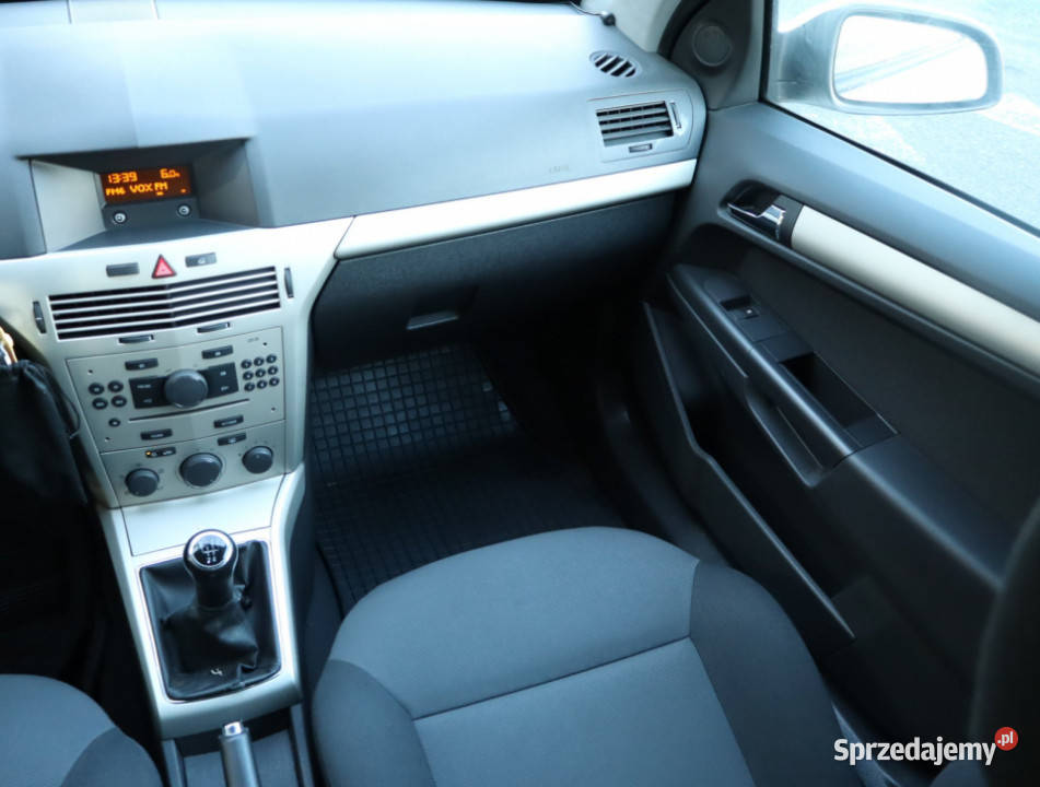 Opel Astra 16 16V radio Lublin