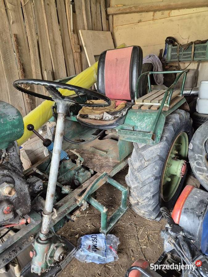 Sprzedam traktor sam pług dwuskibowy kultywator Pozostałe Sobieska Wola Druga