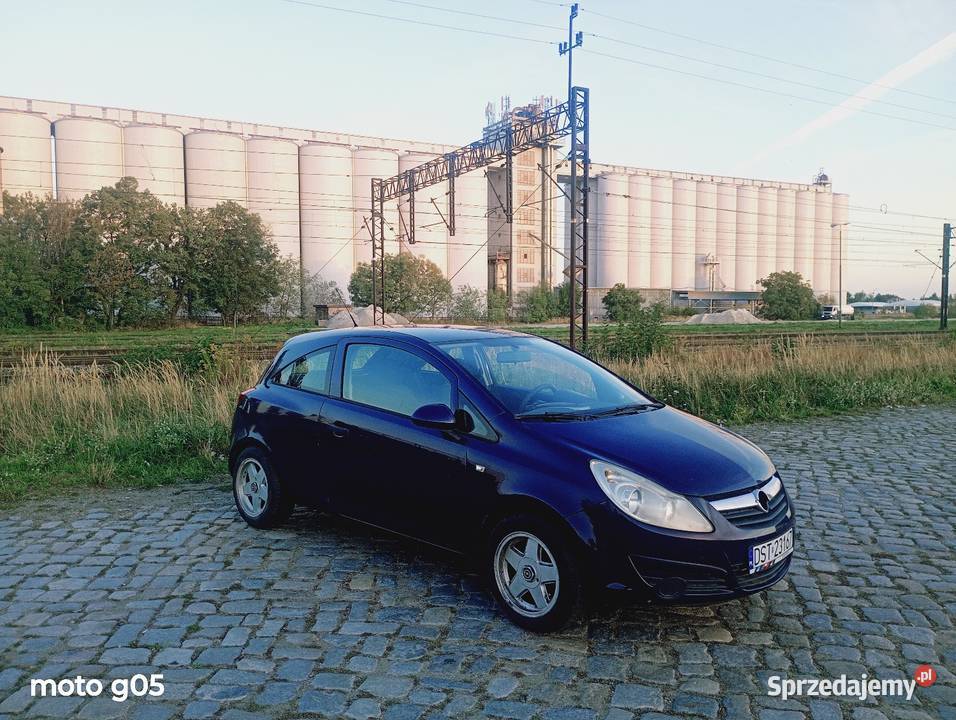 Opel corsa D diesel ekonomia kupiony w polskim salonie Corsa Strzelin