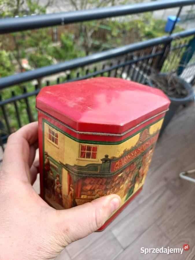 Stara puszka Marks Spencer ltd Piastów