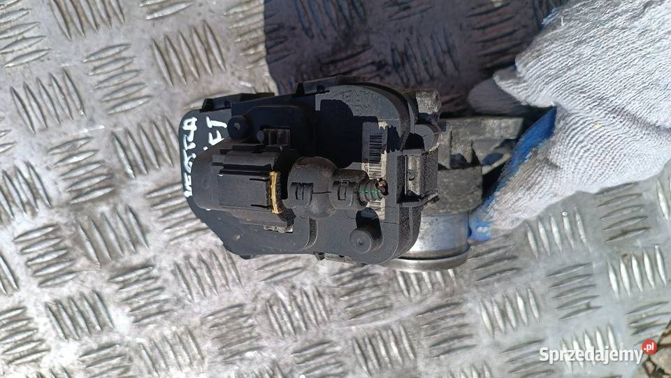 48cpd4 Przepustnica Opel Vectra C 19 CDTI osobowe małopolskie Radłów