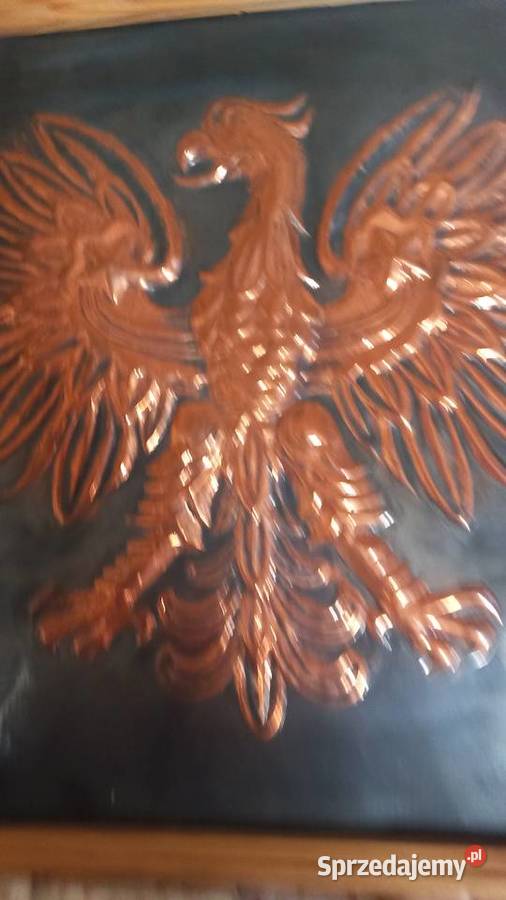 GodłoOrzeł w miedzi w drewniamej ramie
