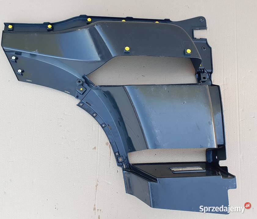 VOLVO FH4 STOPIEŃ WNĘKA LEWA DOLNA 82136982 Bieleń