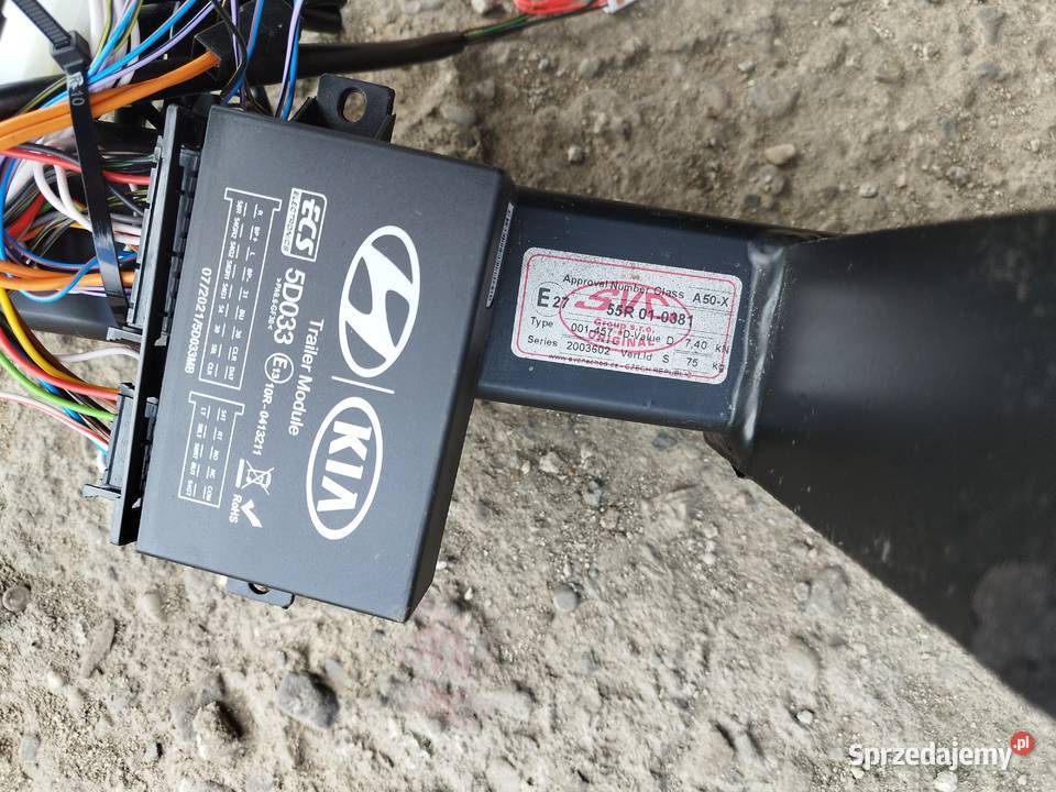 Hak holowniczy KIA Stonic 2017 moduł