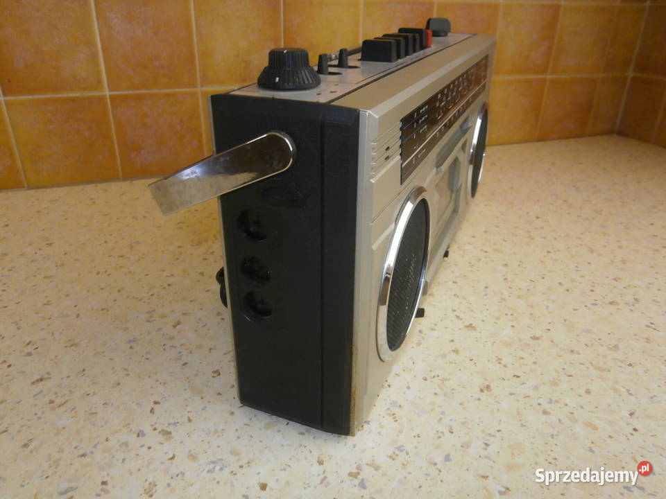 Radiomagnetofon UNITRA HANIA RMS 401 sprawny do