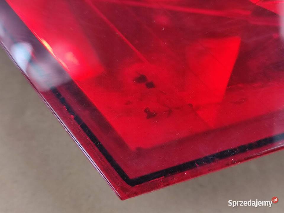 LAMPA LEWY TYŁ SKODA SUPERB III KOMBI 3V5 2015