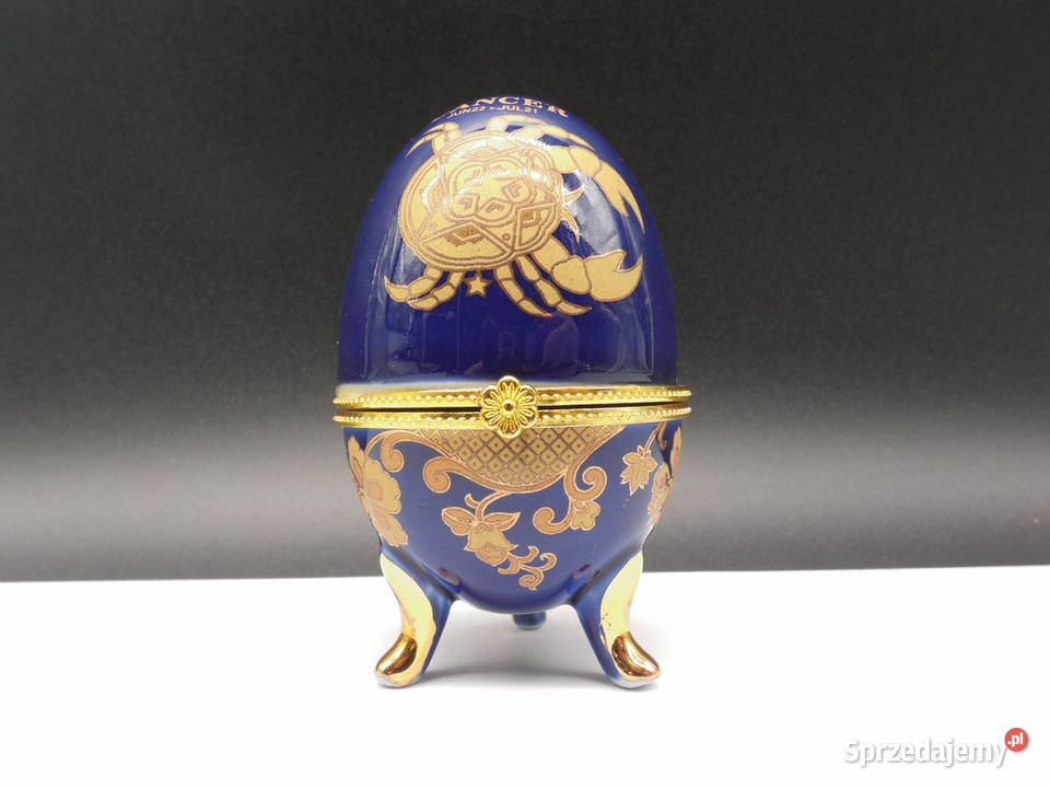 Szkatułka w kształcie jajka ozdobiona motywem Porcelana i szkło wielkopolskie Raszków