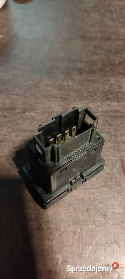 Golf 3 przełącznik tylnych szyb Stalowa Wola sprzedam