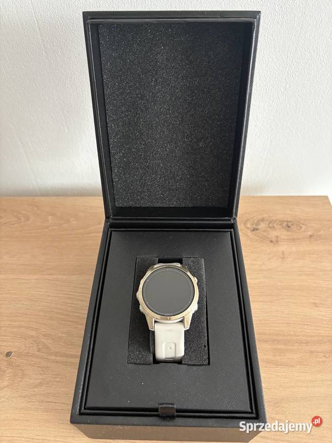 epix Pro Gen 2 Sapphire Edition 42 mm Soft Gold Bochnia