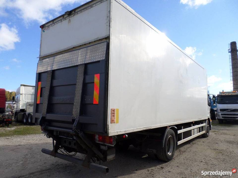 MercedesBenz Axor 1829 4x2 EPS chłodnia winda manualna Marki sprzedam