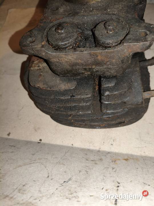 Oryginalny nowy lewy cylinder K750 Leszno sprzedam