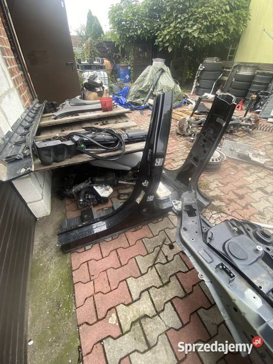 Alfa Romeo Giulia qv 4x4 ćwiartka lewy próg opolskie Opole