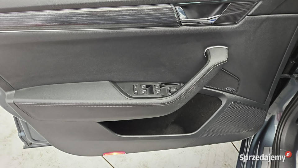 koda Superb SCR 4x4 Style DSG Z Polskiego Salonu mazowieckie sprzedam