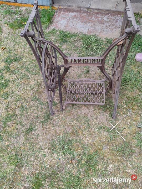 Żeliwna podstawa maszyny do szycia FR Konin