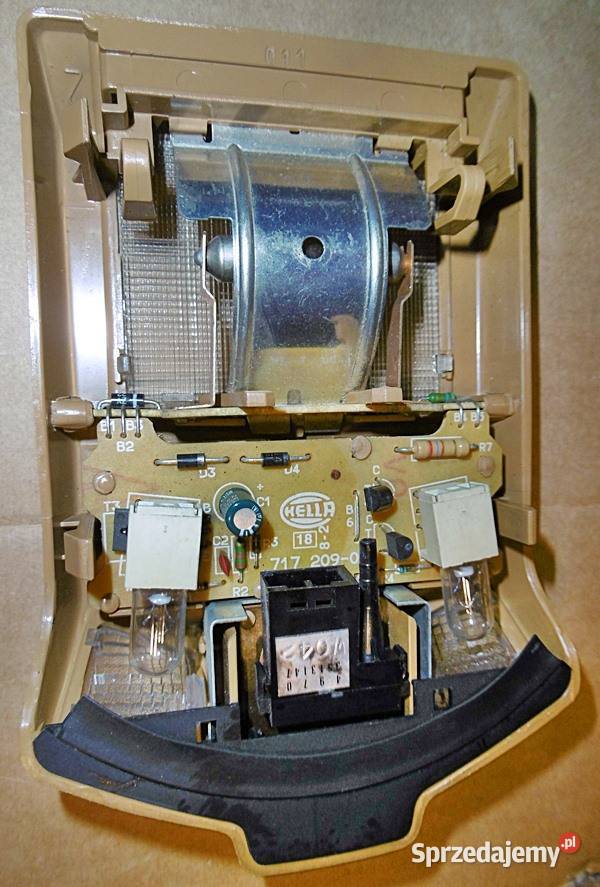 Volvo 960 Lampa oświetlenia wnętrza osobowe Ostrów Wielkopolski