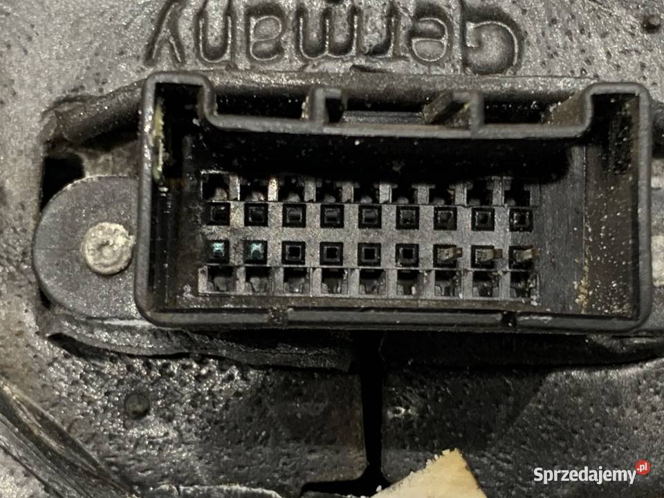 LUSTERKO PRAWY OPEL ASTRA H Hatchback 0414 SZARY osobowe