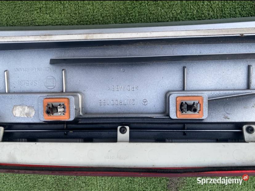 Spoiler Blenda Klapy Bagażnika Mercedes W211 Pozostałe opolskie Kędzierzyn-Koźle