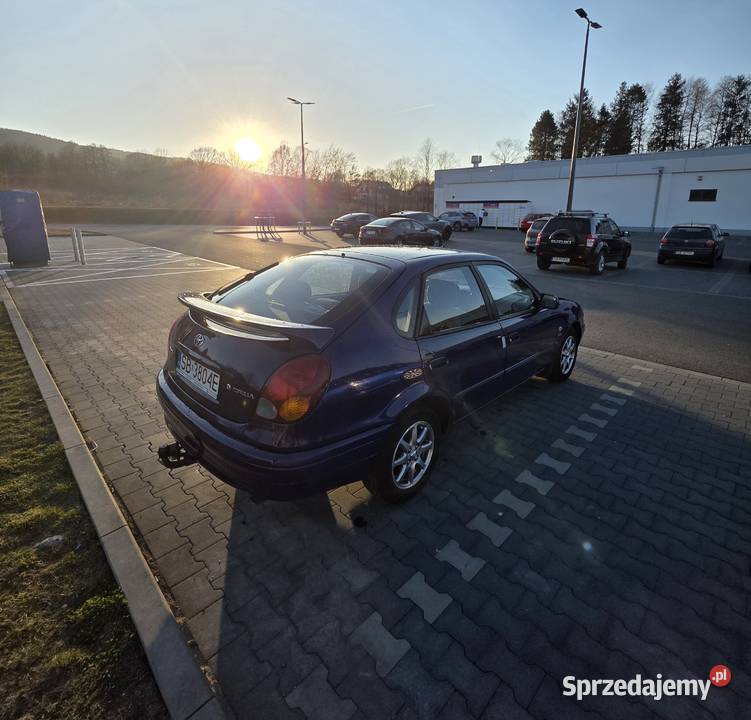 Toyota Corolla E11 20 D4D Klimatyzacja hak sprzedam