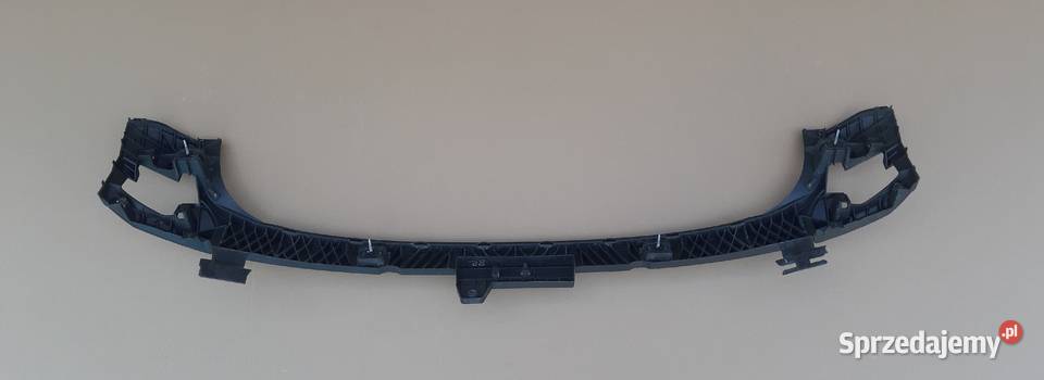 AUDI Q3 SPORTBACK ŚLIZG ZDERZAKA TYŁ ŚRODKOWY Trzciel