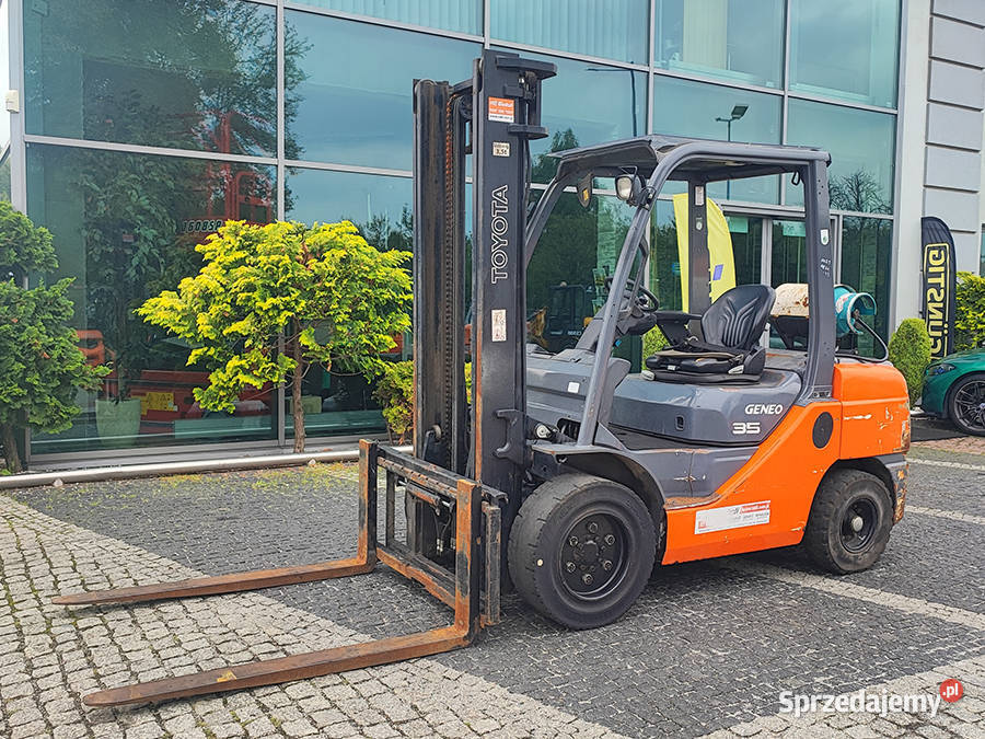 wózek widłowy Toyota 028FGJF35 8FGF35 LPG 35 t Kęty sprzedam