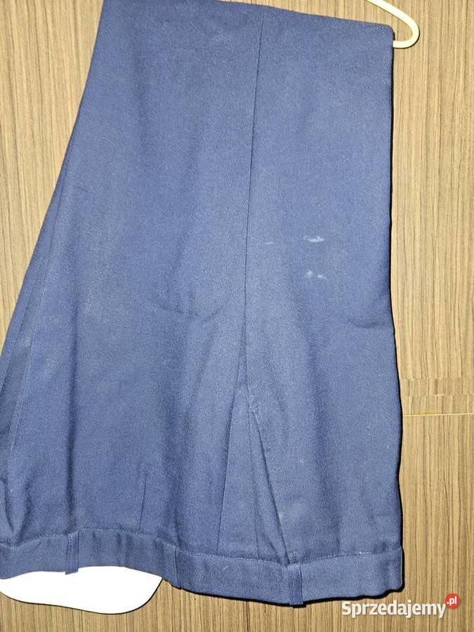 Garnitur męski granatowy Bytom Wełna Odzież wyjściowa Warszawa