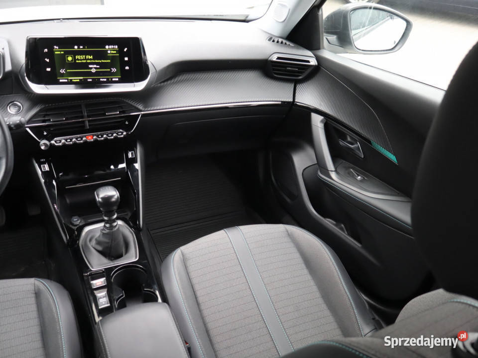 Peugeot 2008 12 PureTech isofix Katowice