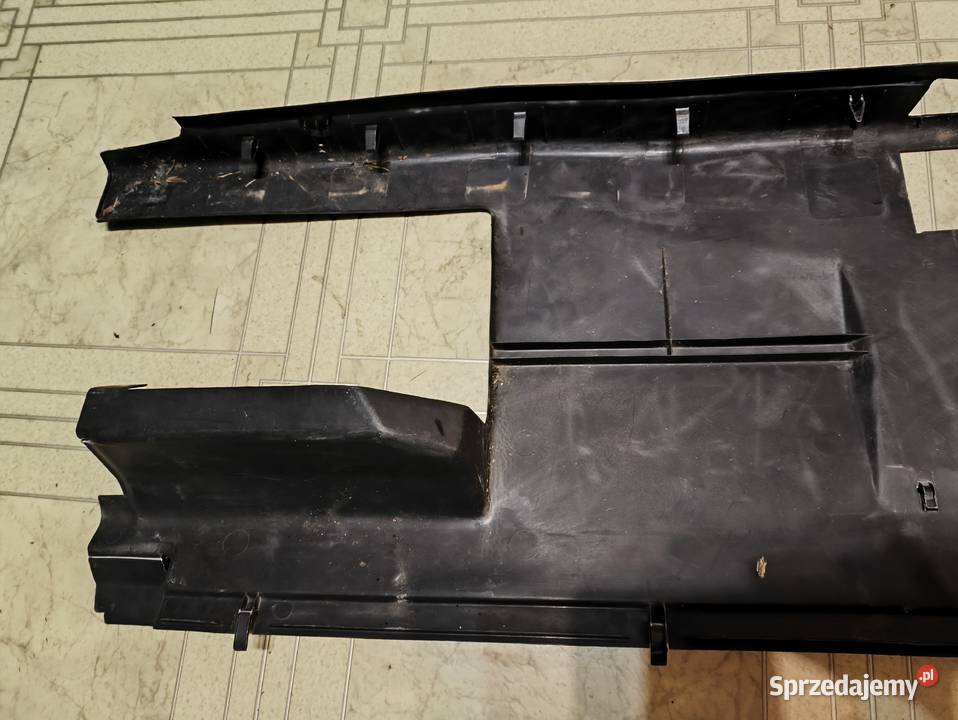 Mercedes 190 W201 osłona tylnej ścianki Skarżysko-Kamienna