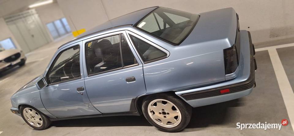 Pontiac LeMans 1990 Łódź sprzedam