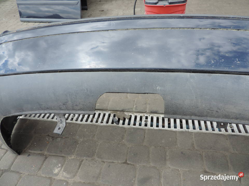 VOLVO V50 ZDERZAK TYŁ TYLNY Rok produkcji 2005 Nowy Sącz