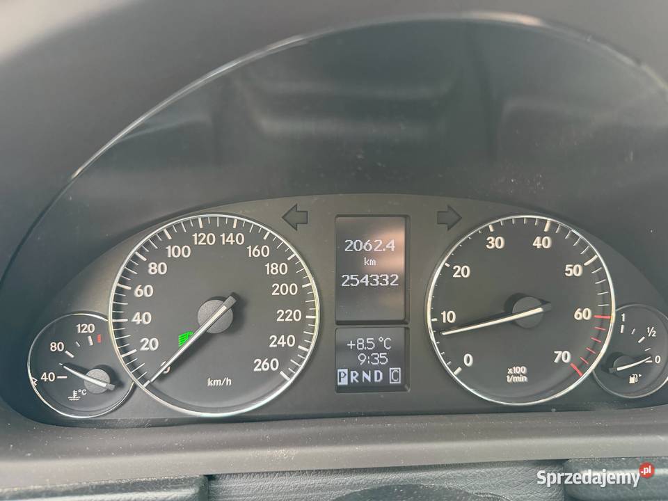 MercedesBenz Cklasa W 203 lift 18 Benzyna Sedan immobilizer Lublin