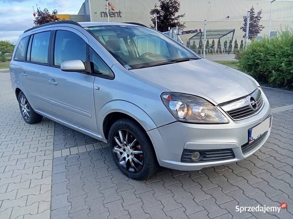 Opel Zafira 7 foteli 16 benz Pieszyce
