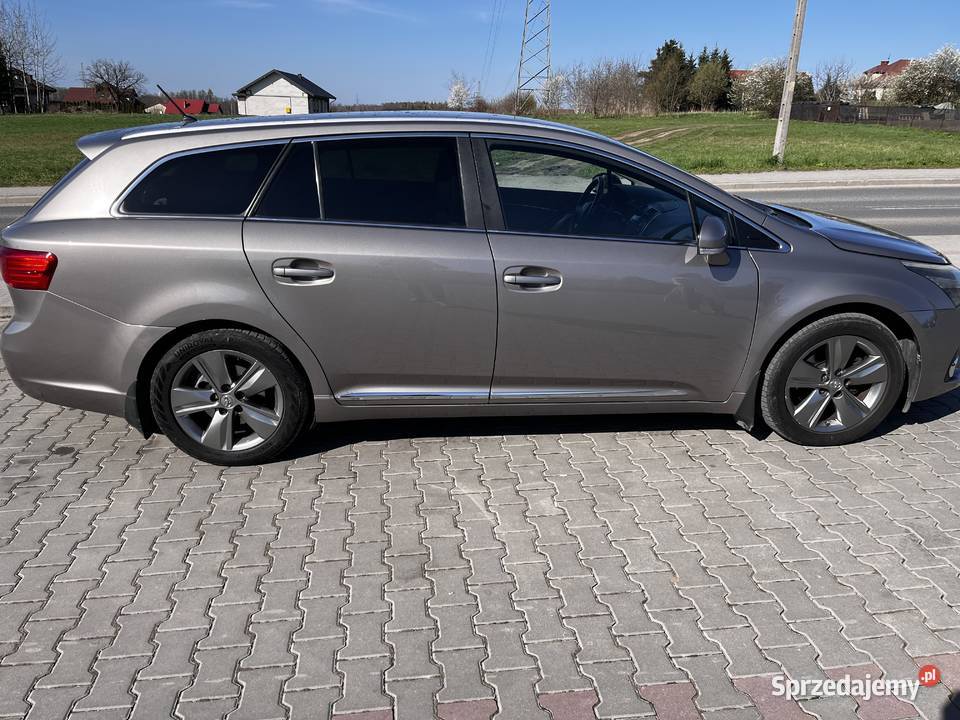 Toyota Avensis 2014 20 124 D4D Premium 205000km Tarnobrzeg