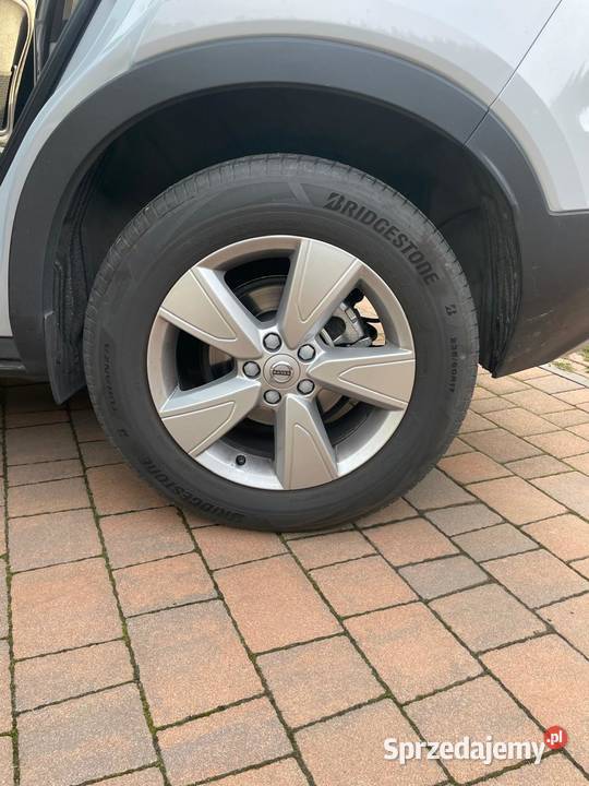 VOLVO XC40 Bezwypadkowe zarejestrowany diesel Lubin