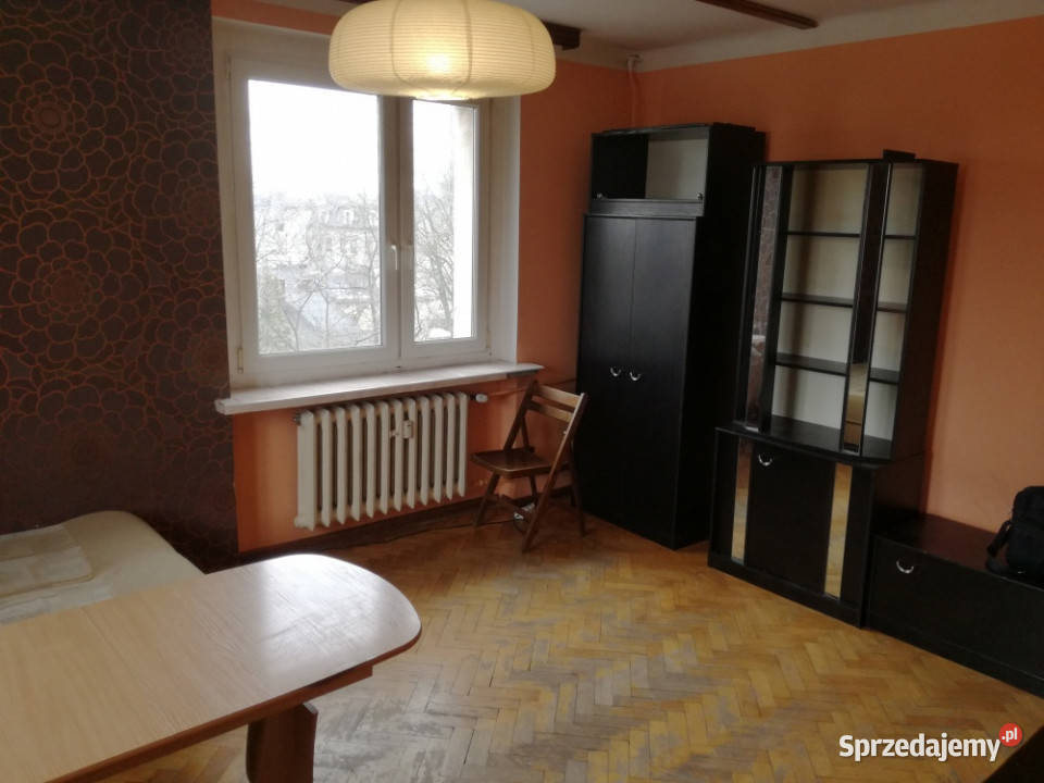 BEZPOŚREDNIO M2 284 m blok z CO Włókniarzy IV Piętro 4 sprzedam