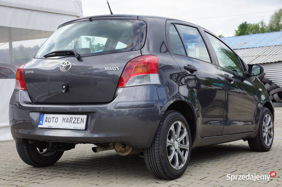 Toyota Yaris 13 Benzyna 101 Klima Mały przebieg klimatyzacja Nowy Sącz
