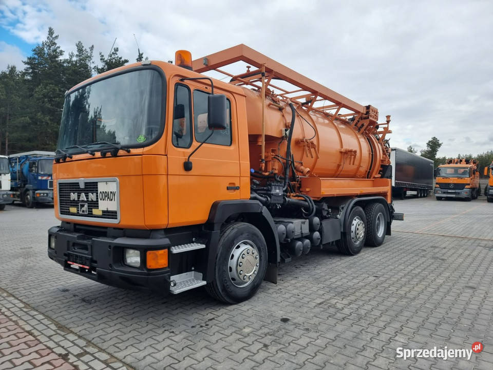 MAN WUKO HELMERS KROLL KOMBI DO CZYSZCZENIA Daleszyce