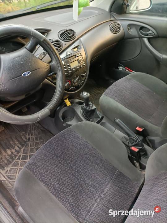 Ford Focus Ambiente Mk1 16 16V Zetec 100 2000r 1600cm3 Giżycko