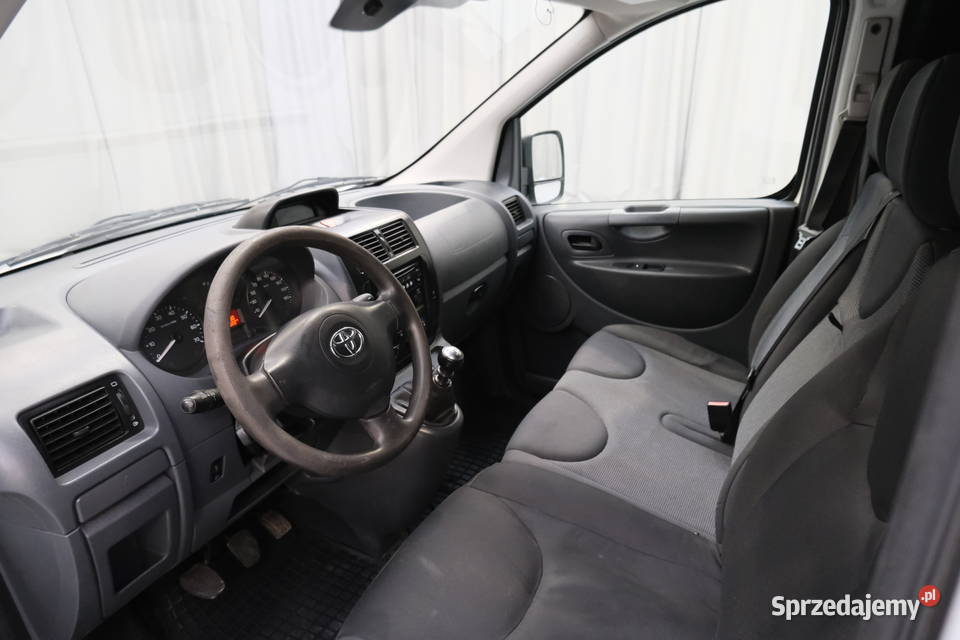 TOYOTA PROACE 2013 199700 3 128 1997cm3 Warszawa