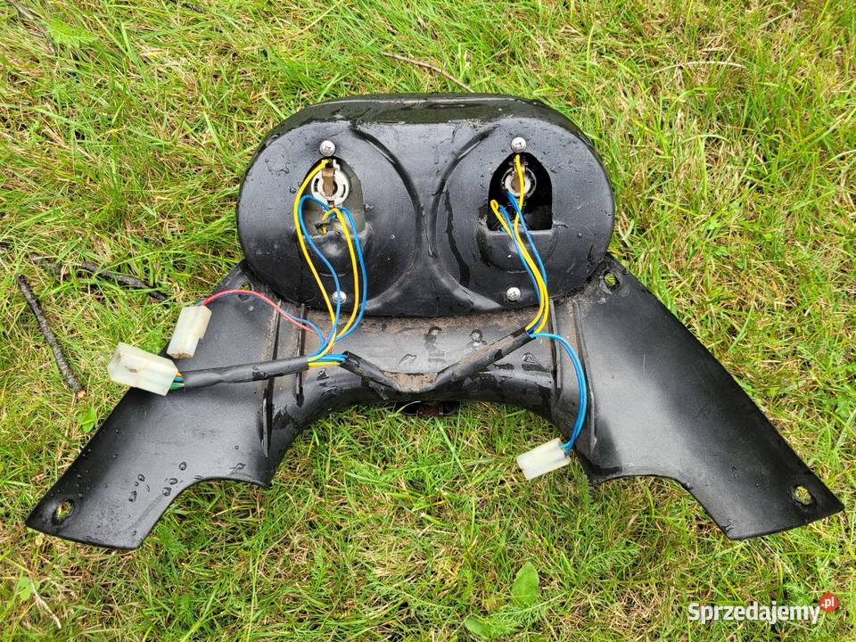 APRILIA SR LAMPA TYL OBUDOWA SWIATLA Piła