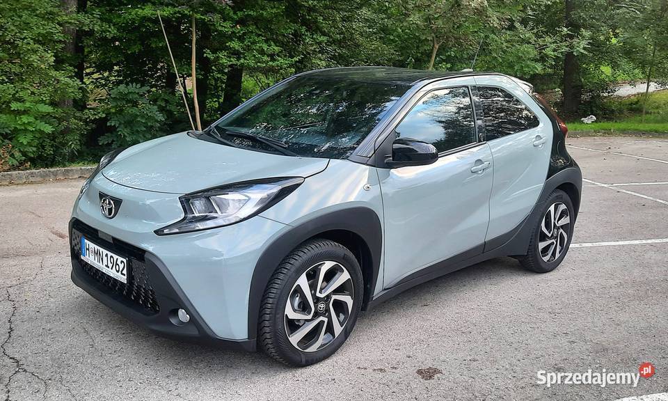 Toyota Aygo X 10 VVTi Executive CVT 7tkm GRTeam 4/5 Jaśkowice