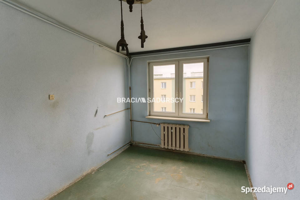 Sprzedam mieszkanie 5515m2 3 pokojowe Proszowice Rok budowy 1970 małopolskie