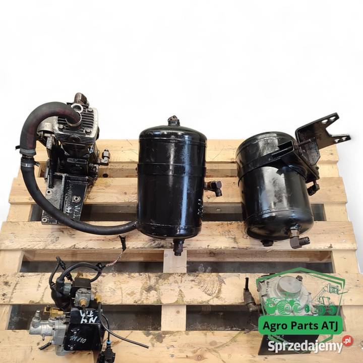 Instalacja Pneumatyki 4700152570 Kompresor Wabco Części i osprzęt rolniczy Ciechanowiec sprzedam