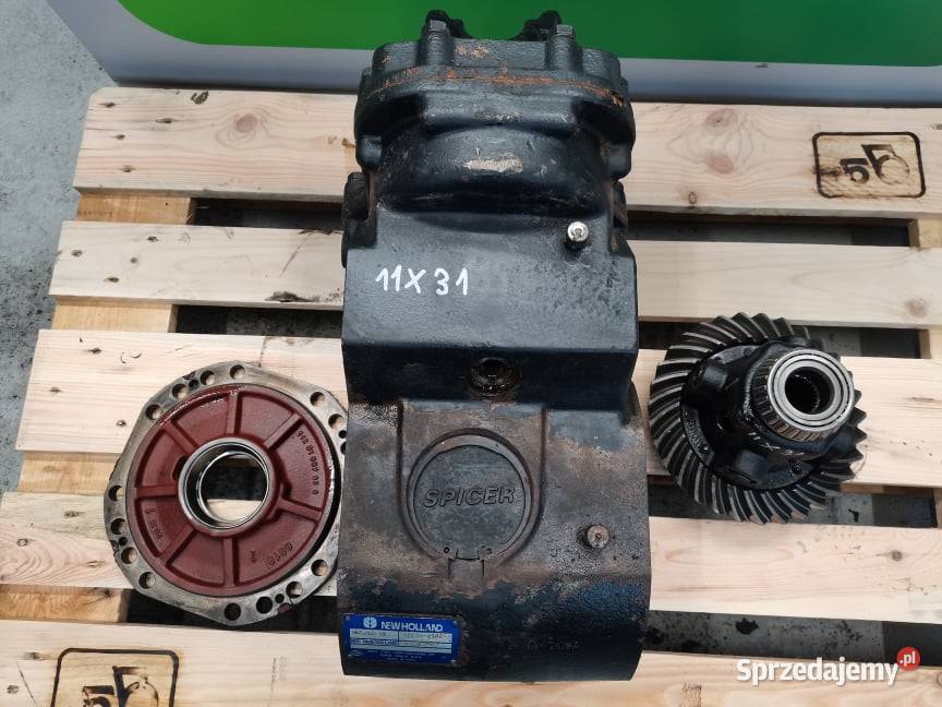 Holland LM 445 Środek mostu 11X31 Spicer przód wielkopolskie Wilkowo