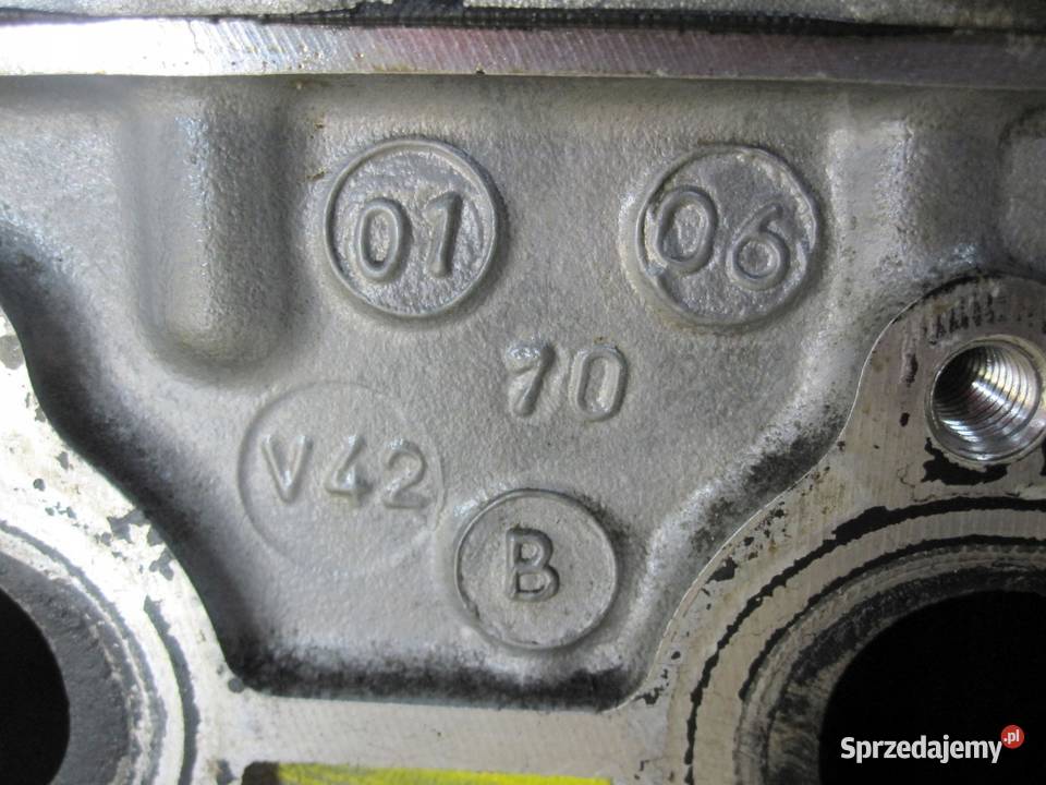 CITROEN C3 14 HDI BHZ 10FDAX 68 10r głowica Głowice cylindrów