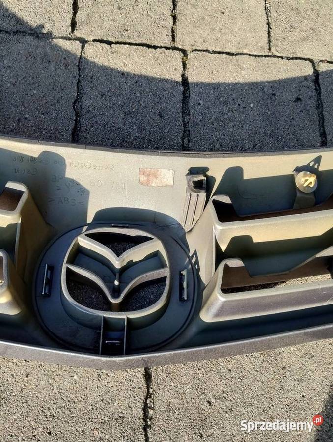 Grill Mazda 3 osobowe Swarzędz sprzedam