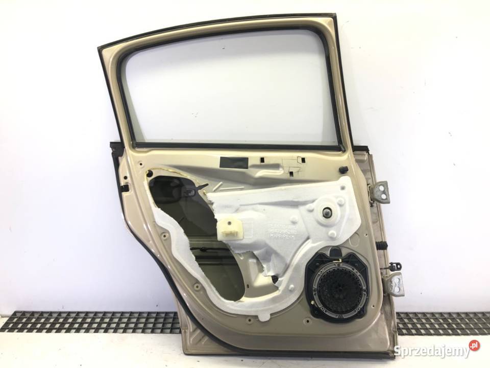 DRZWI LEWY TYŁ CITROEN C4 I Hatchback 0414