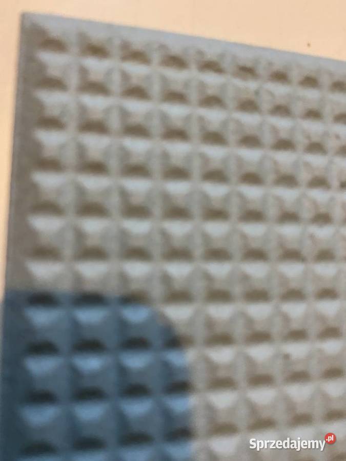 Płytki antypoślizgowe jasno niebieskie 20x10 gr Kwidzyn