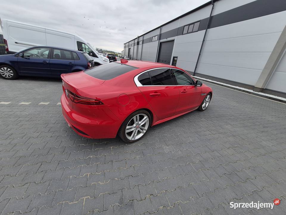 Syndyk sprzeda Jaguar XE 20P I4 250 RWD Auto automatyczna Warszawa sprzedam
